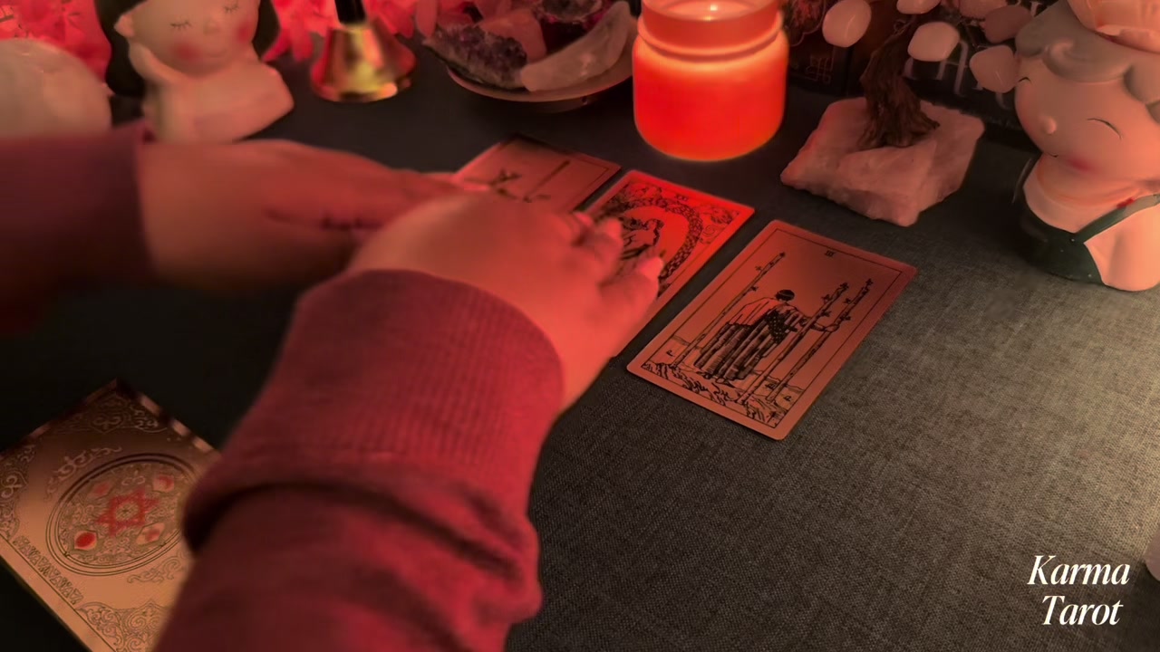 @Karma Tarot