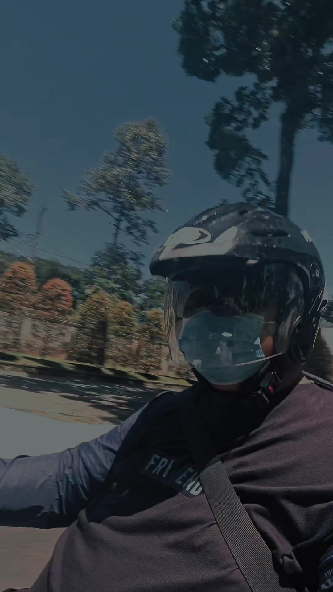 @debi jalan jalan