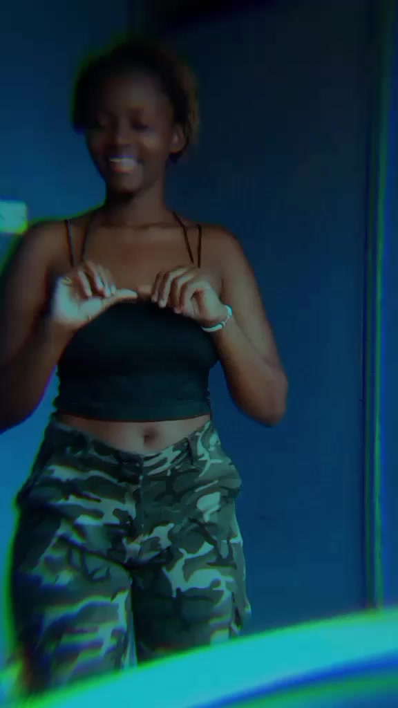 @🦋NYANAAM👌😍