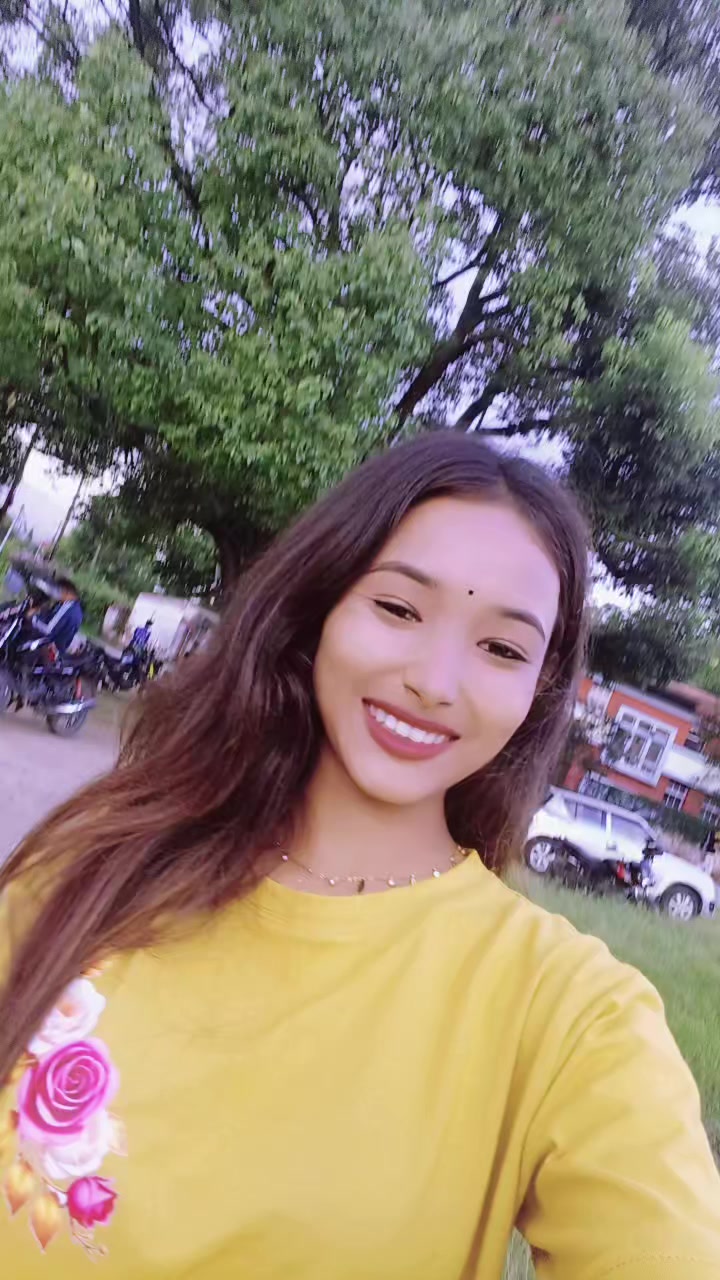 @Sanu🫀😘