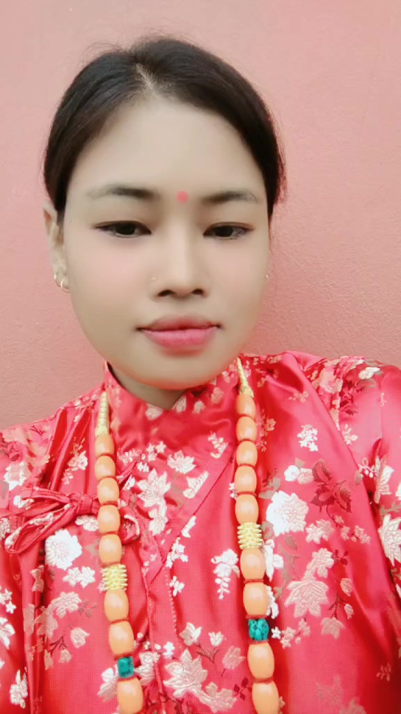 @मञ्जु( गुरुङ )