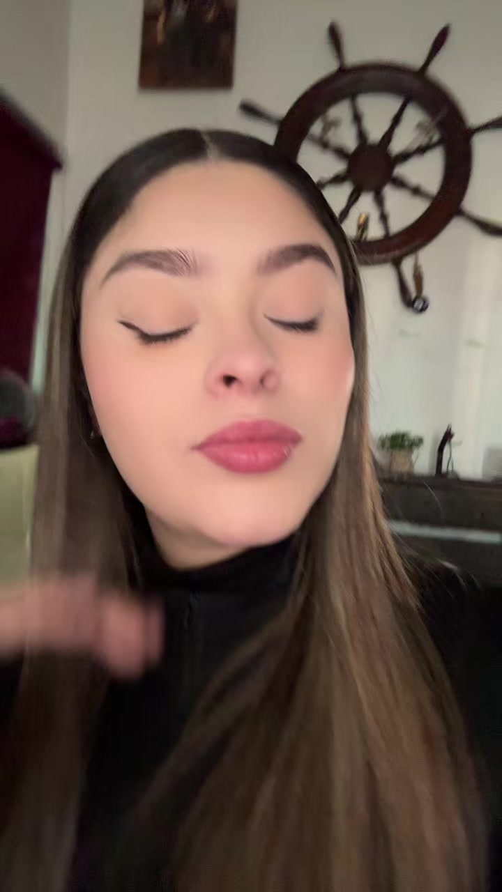 @kim martinez