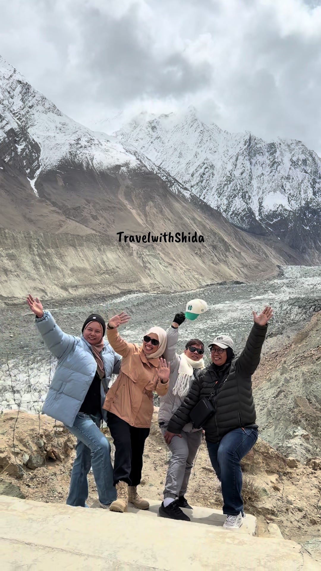 @TravelWithShida