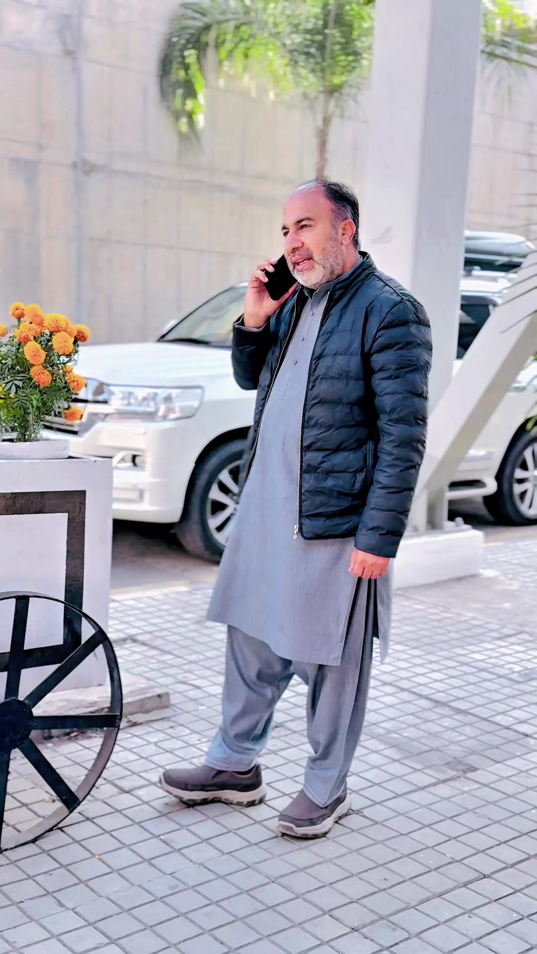 @Qaisar Malik