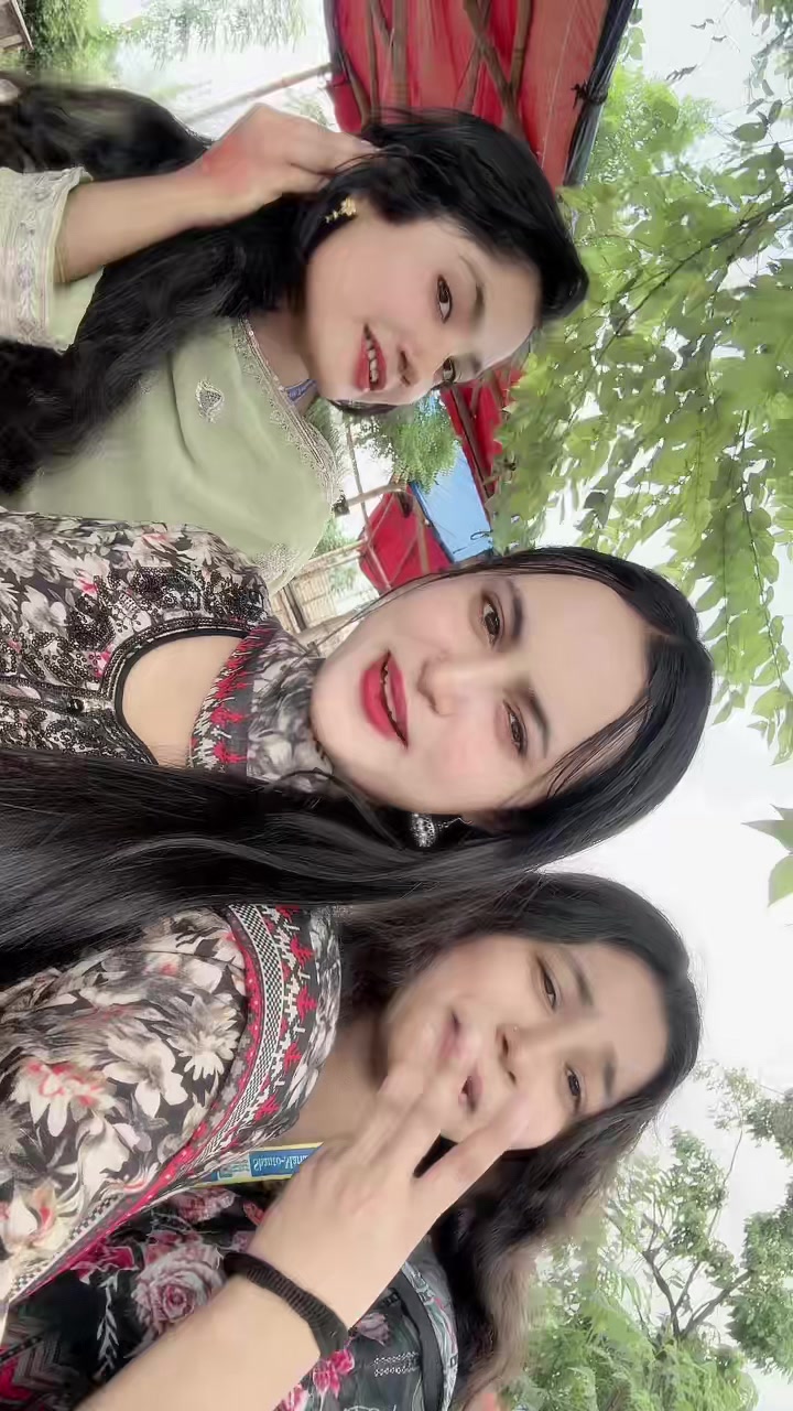 @Riyana🌸🫰🏻