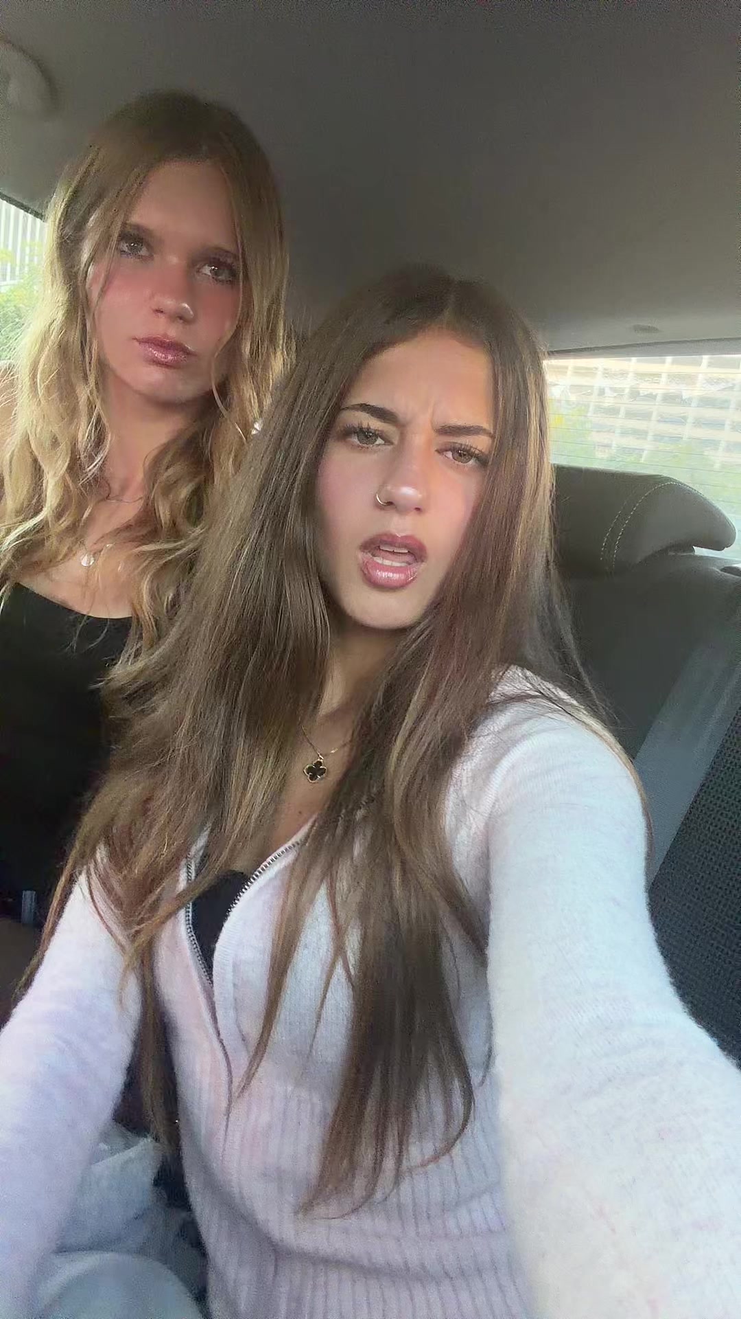 @Bella ⋆ ➕🏝️
