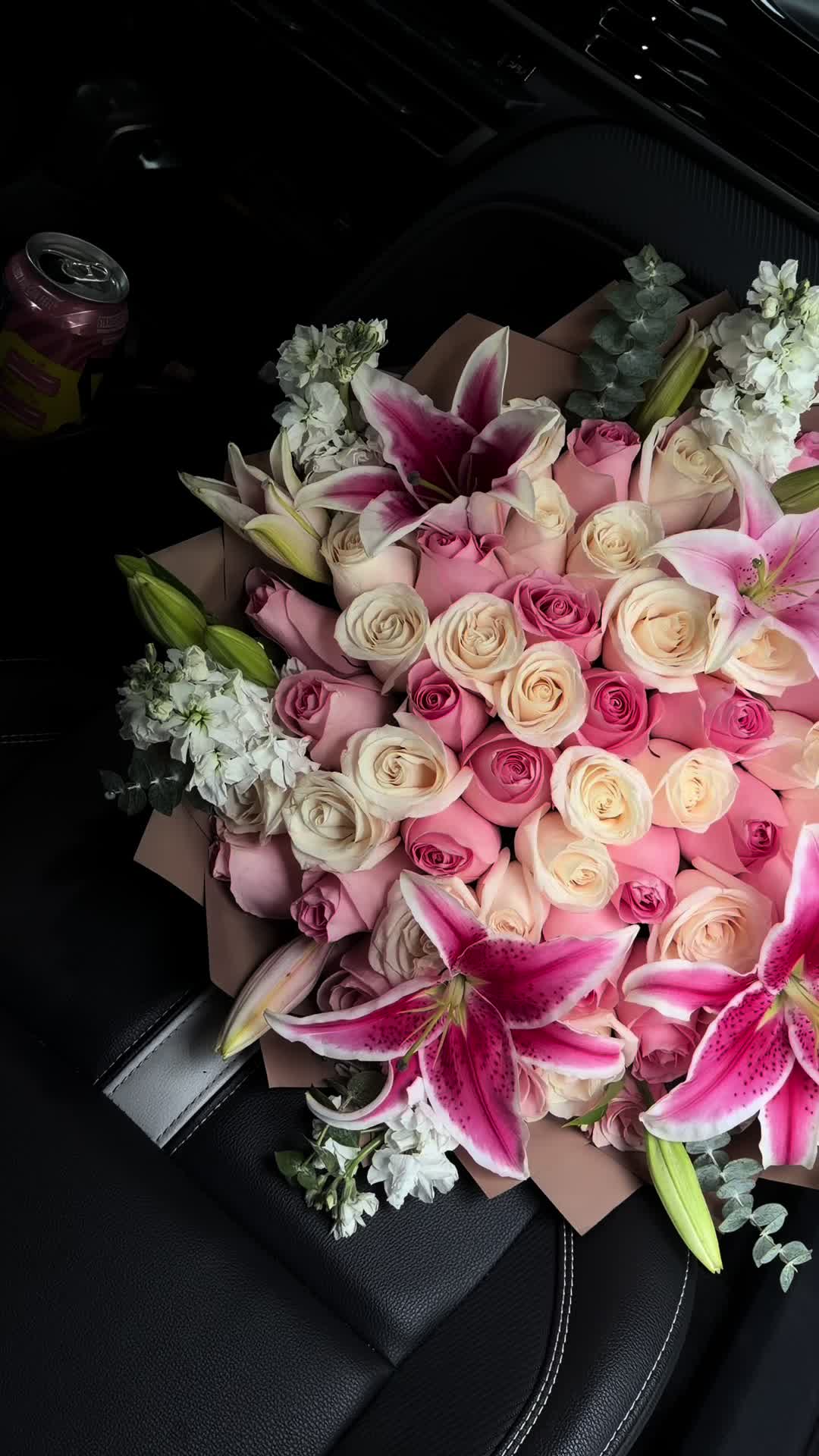 @Bouquets By Yury