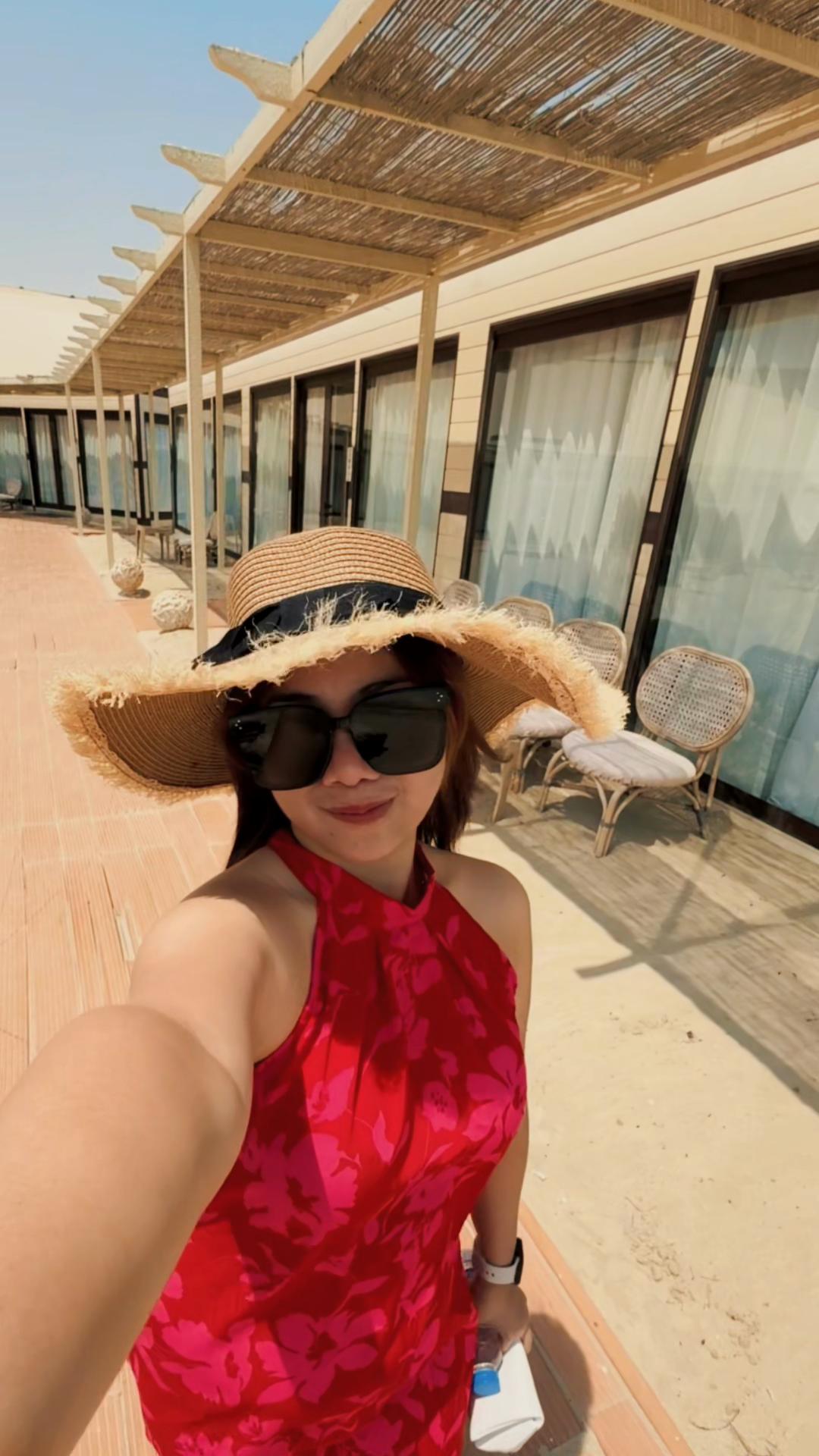 @theprettyrosie
