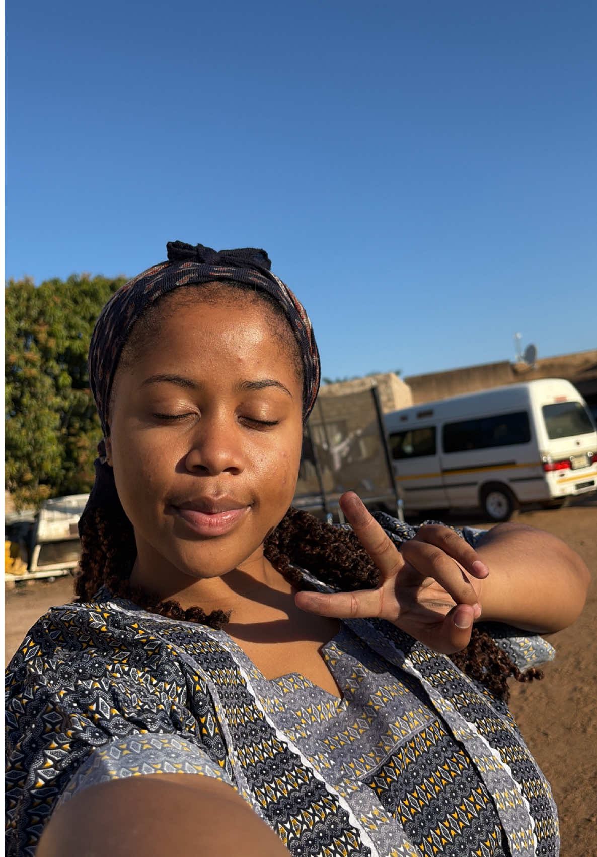 @Buhle Mbatha ᥫ᭡