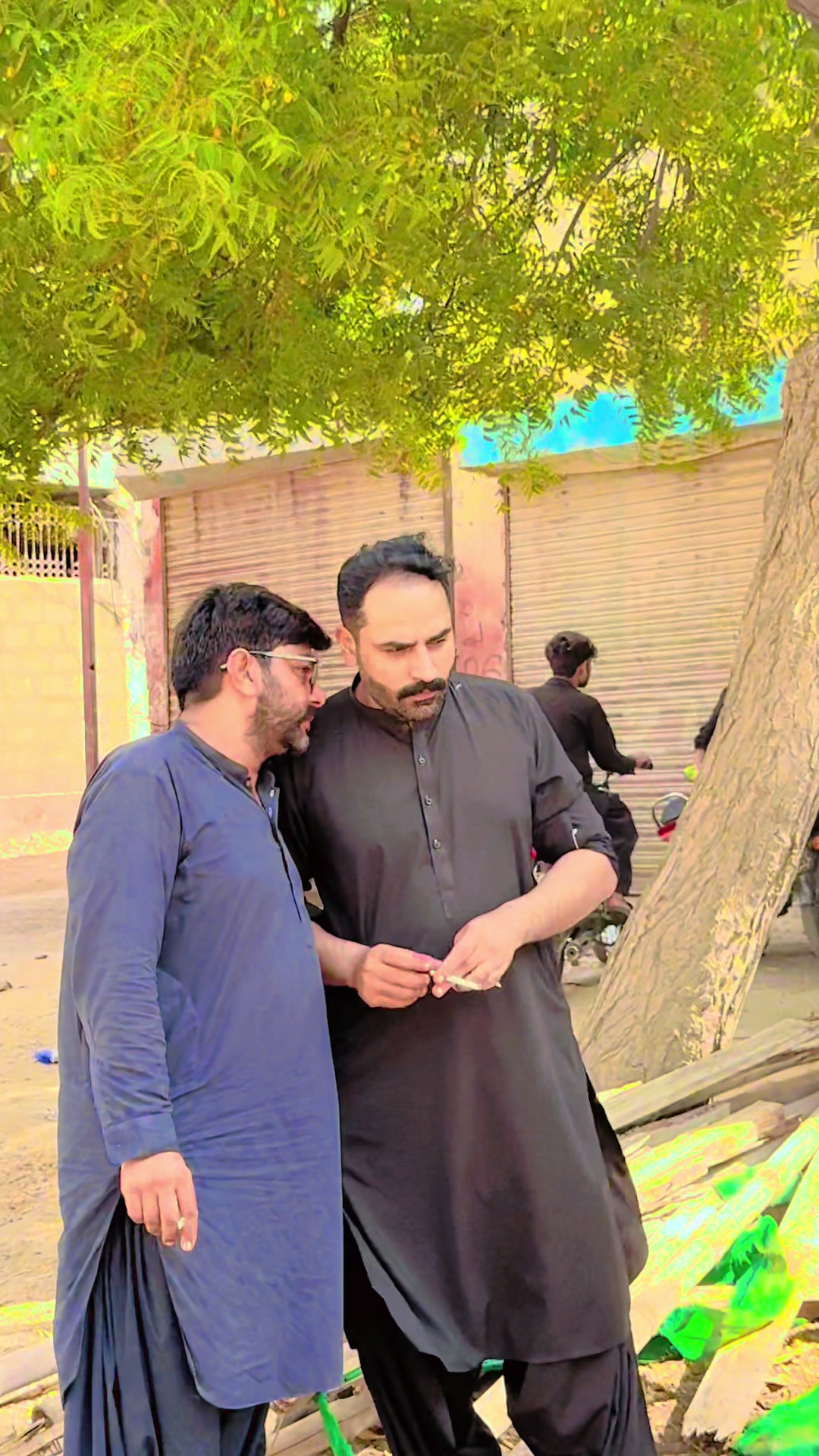 @Waseem Lashari