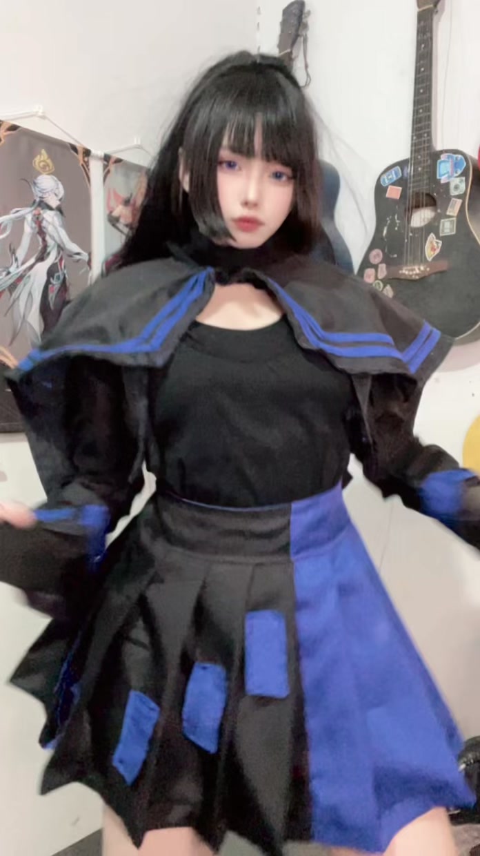 @kuroo ❀ coser