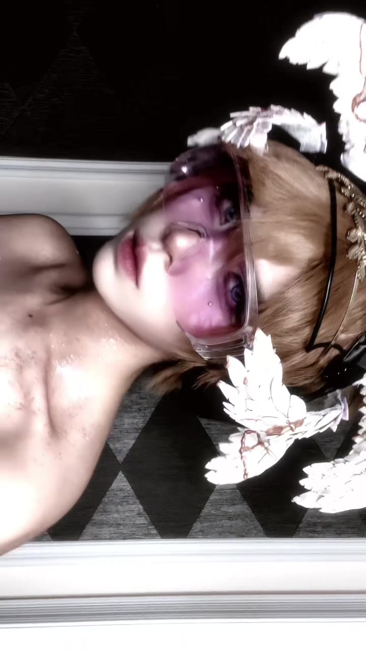 @☣︎「 CΔLX 」☣︎