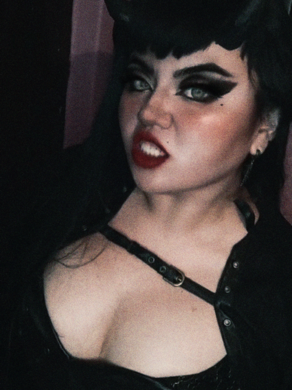 @🦇 S𝖆𝖉𝖎 W𝖎𝖙𝖈𝖍 🦇