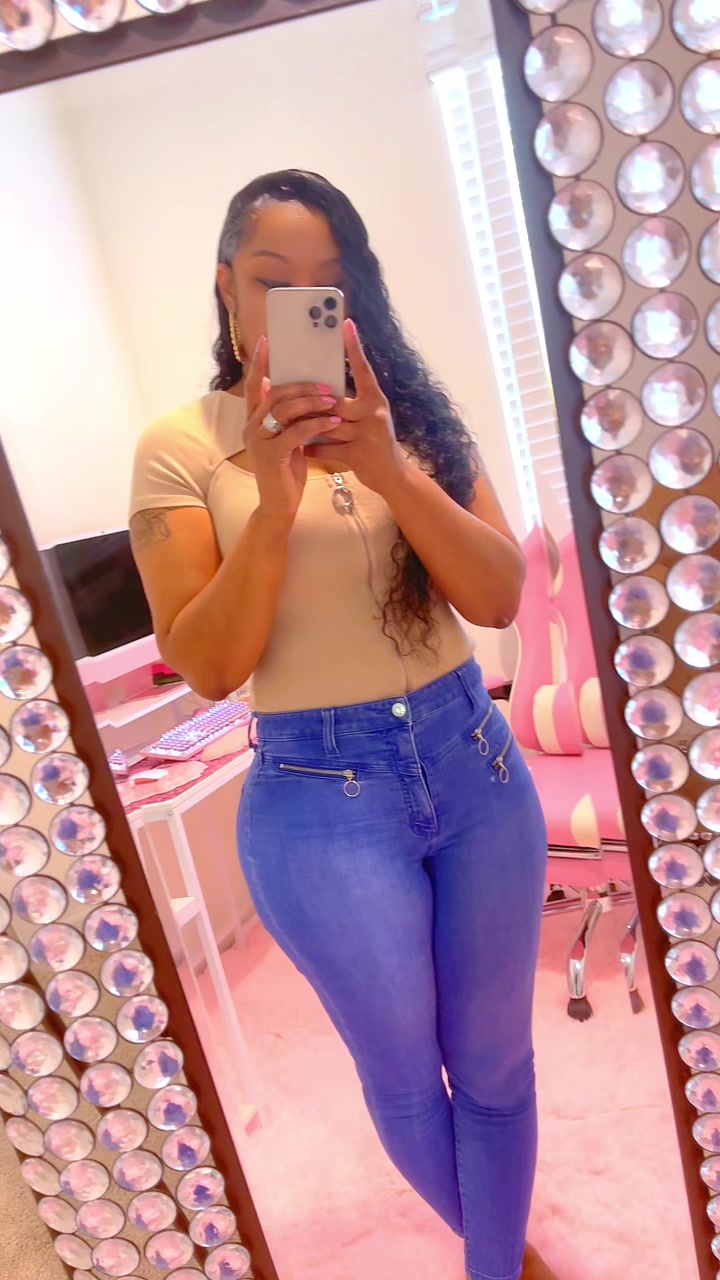@tonyasapphire