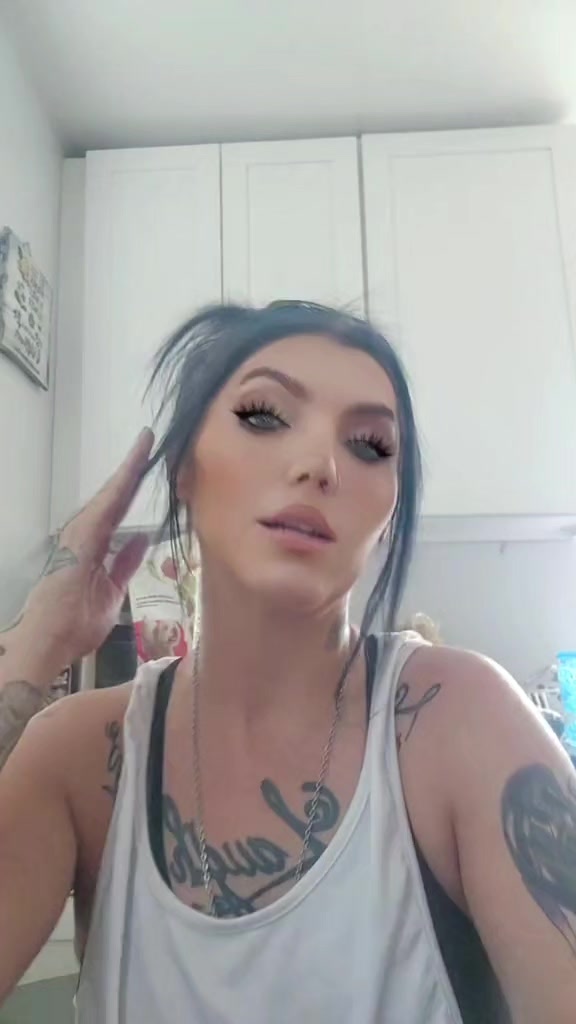 @SoberAfBabe💛Sobersince💛