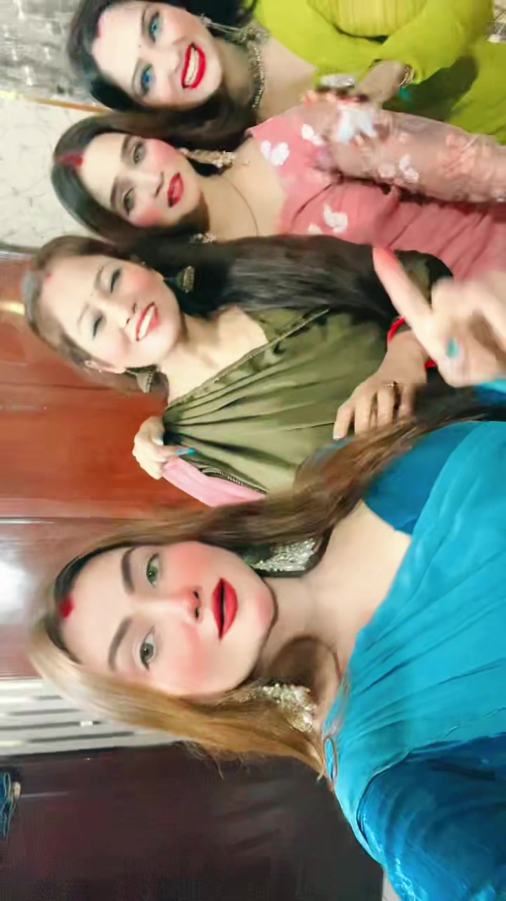 @J I Y A