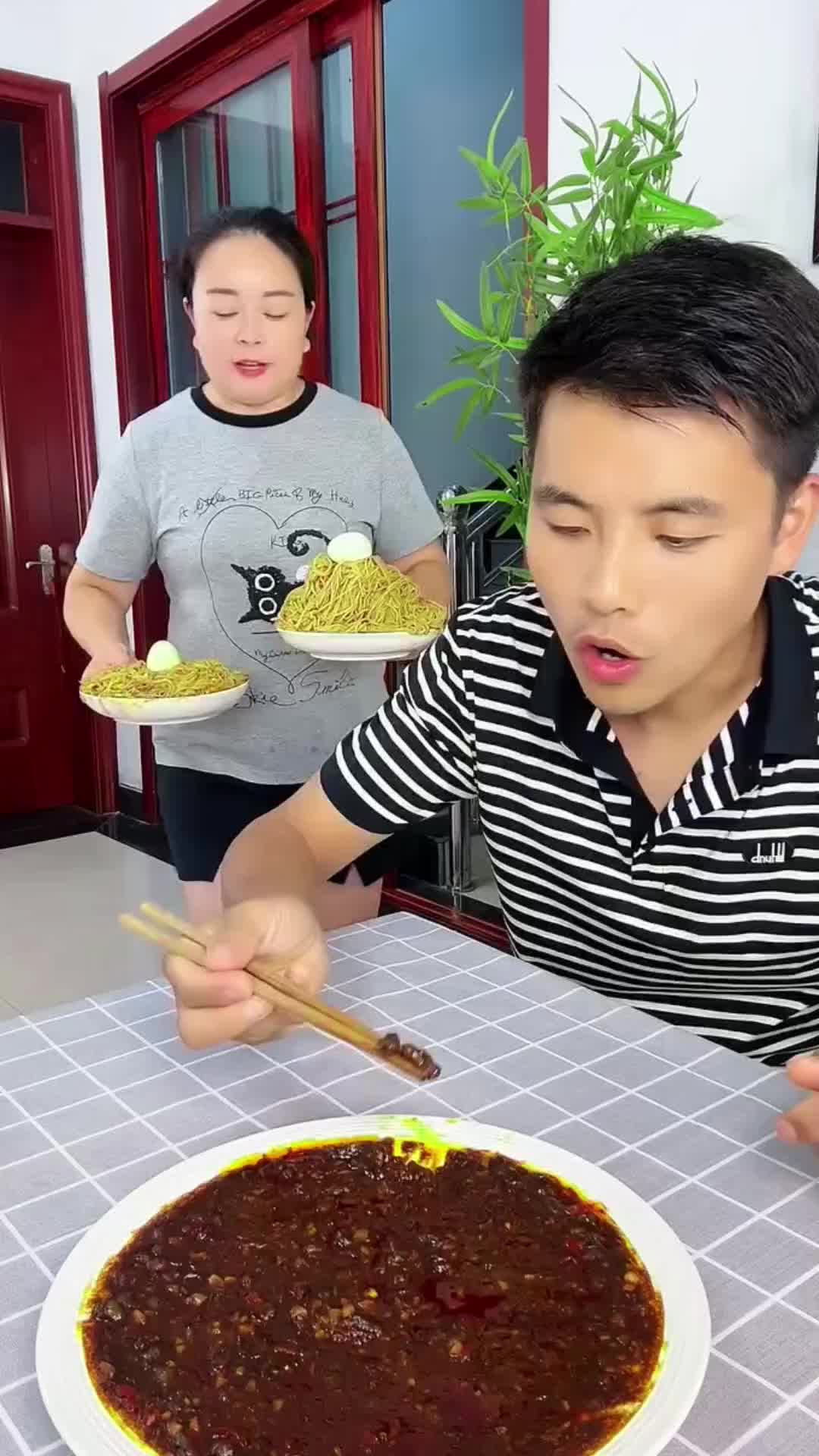 @foodmukbang