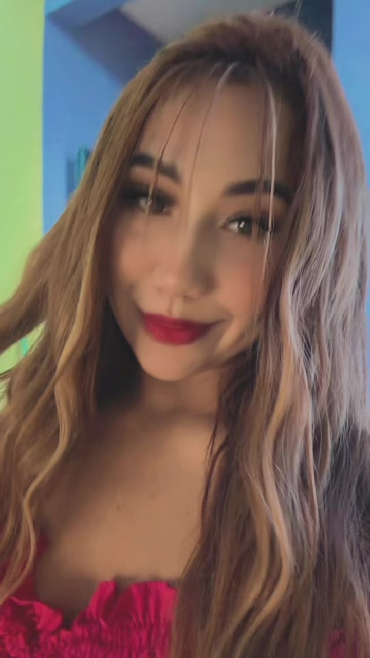 @LIZ✨🖤