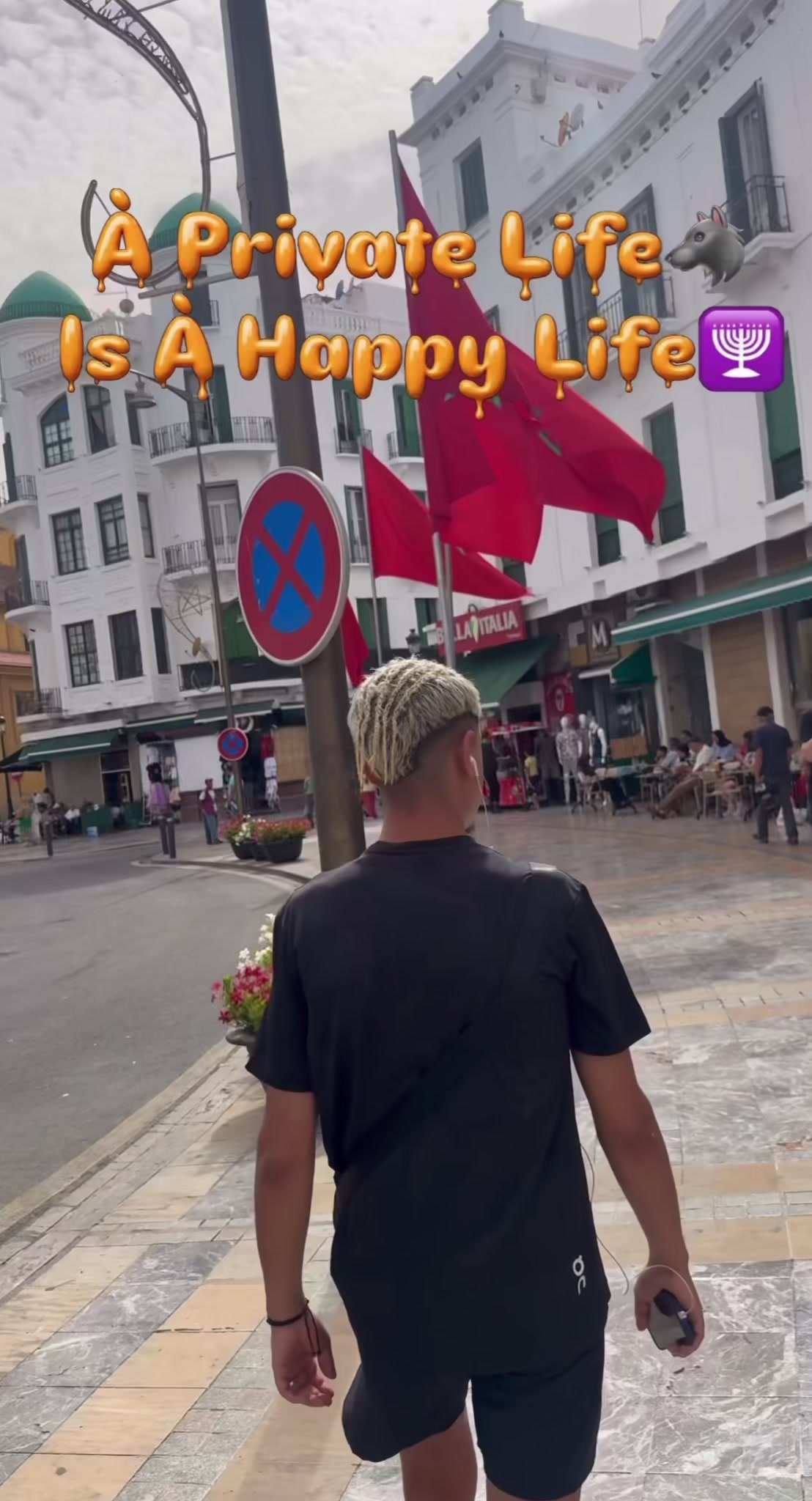 @🐺
