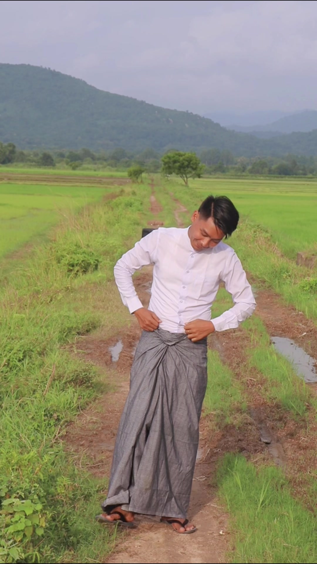 @Mg Zaw ( Z A N )