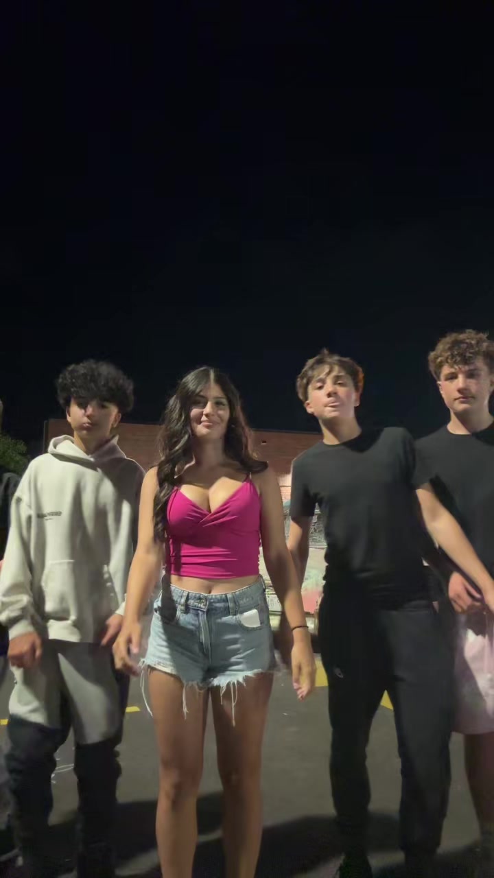 @𝐎𝐋𝐈𝐕𝐈𝐀.𝐀𝐋𝐖𝐀𝐘𝐒𝐒𝐒