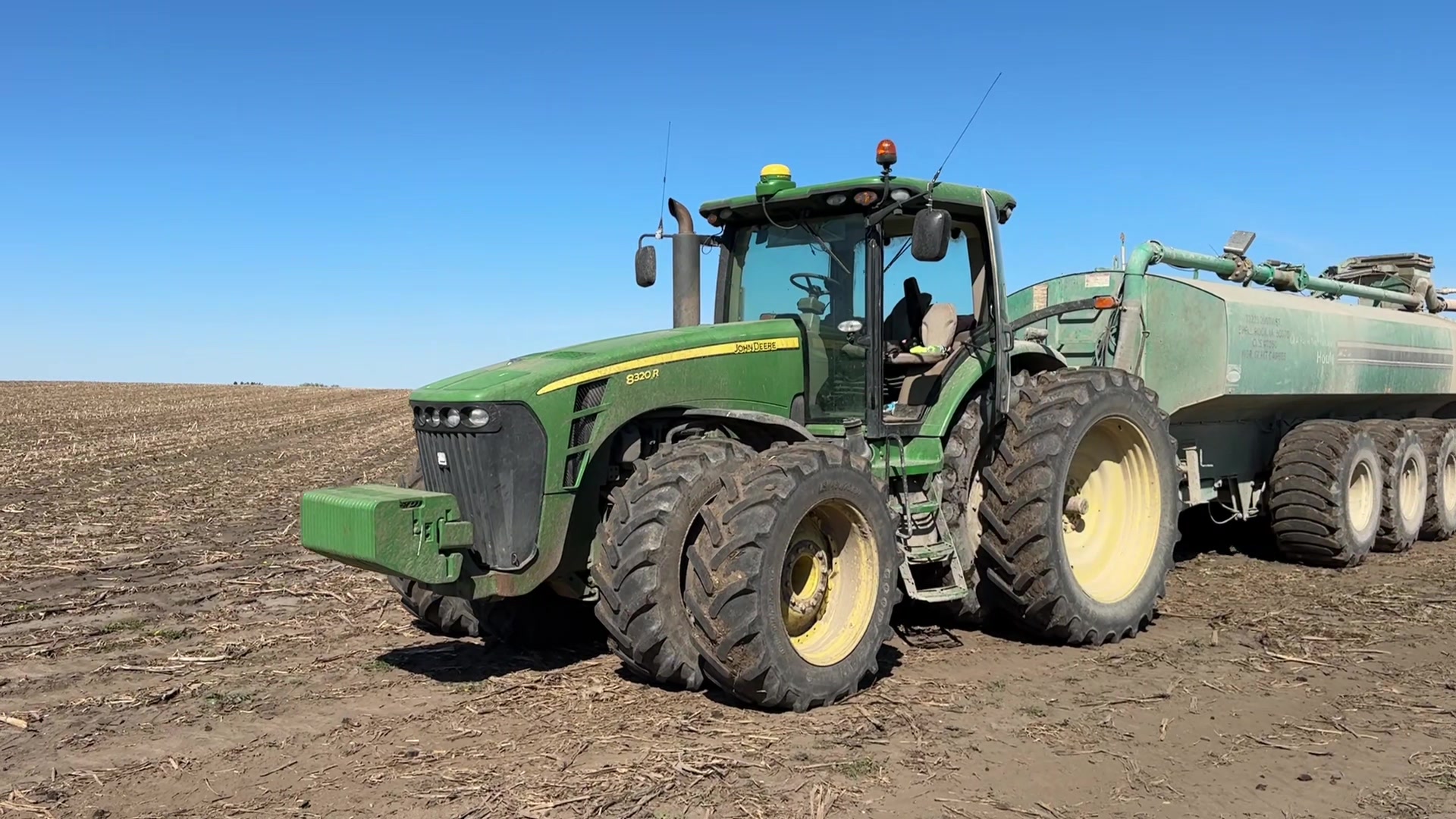 @"Ukrainian Tractor Driver🇺🇸