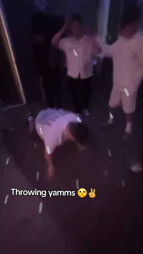 @โ ๐๐๐ซ๐ฅ โ