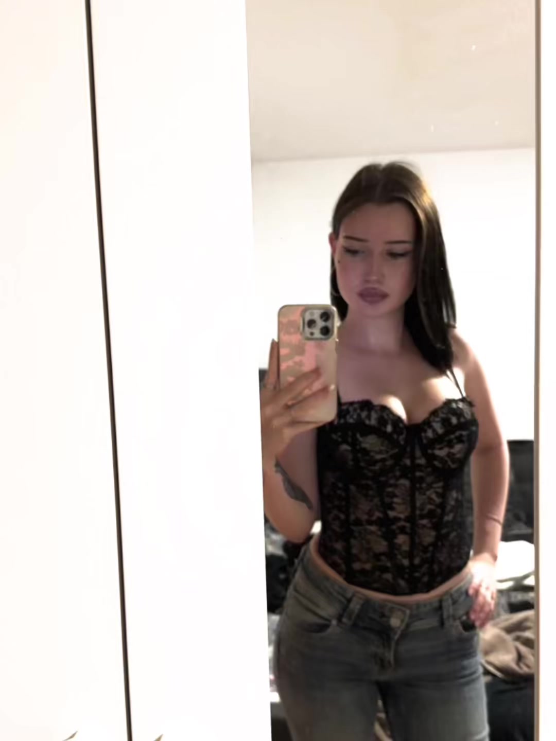 @Elisheva