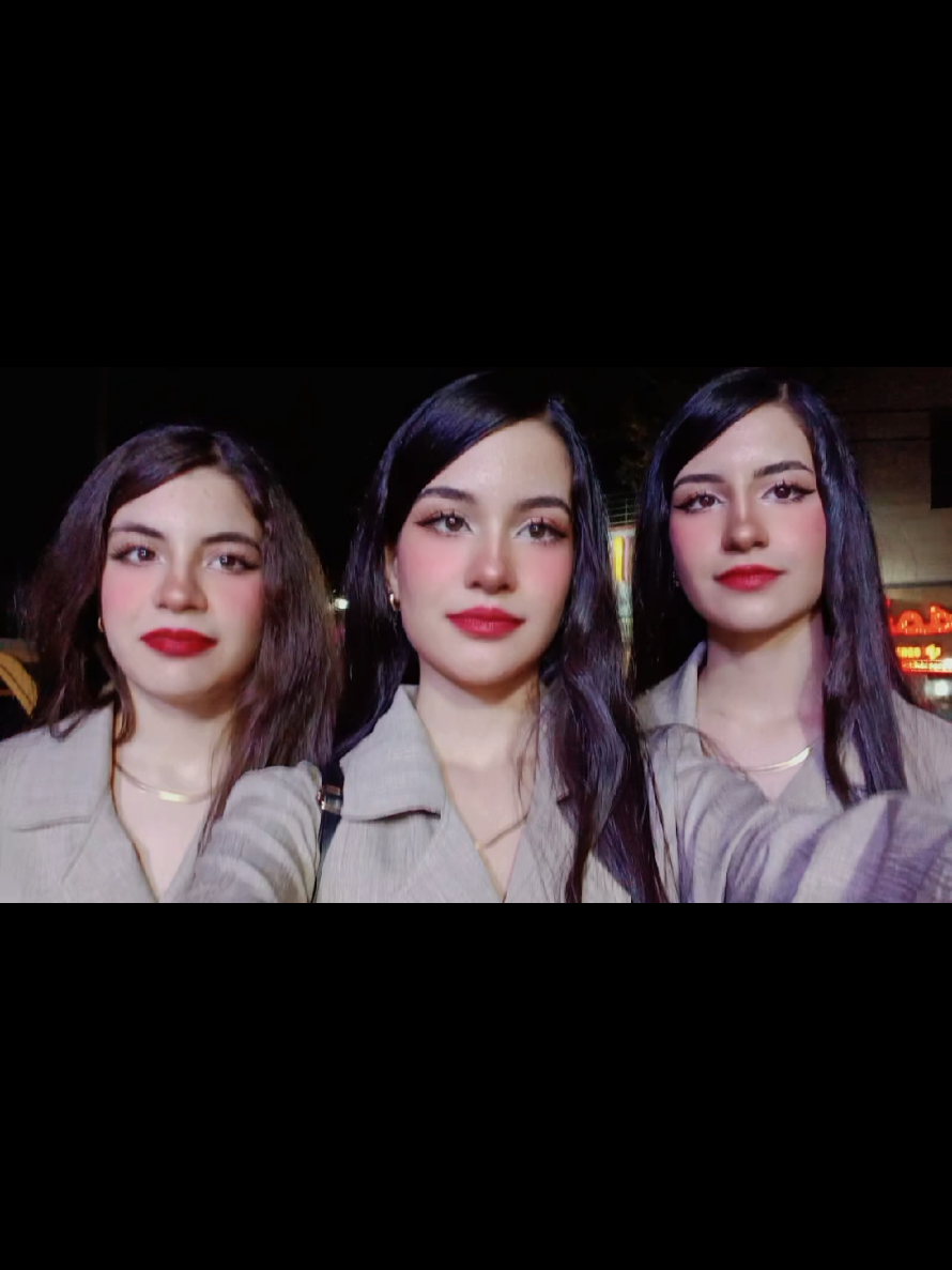 @𝒯𝒽𝑒𝒯𝒽𝓇𝒾𝓅𝓁𝑒𝓉𝓈