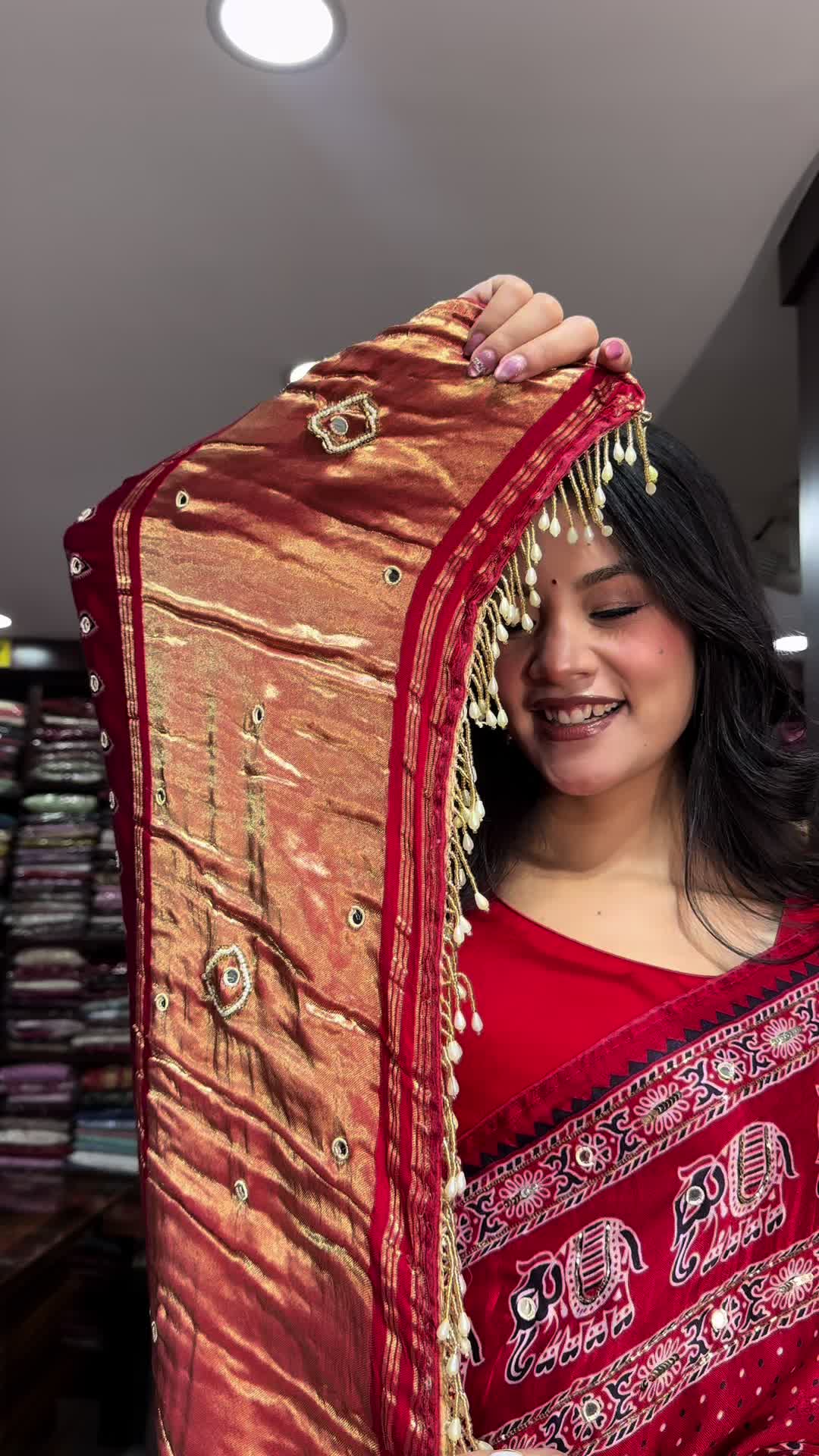 @Aaina_ethnic