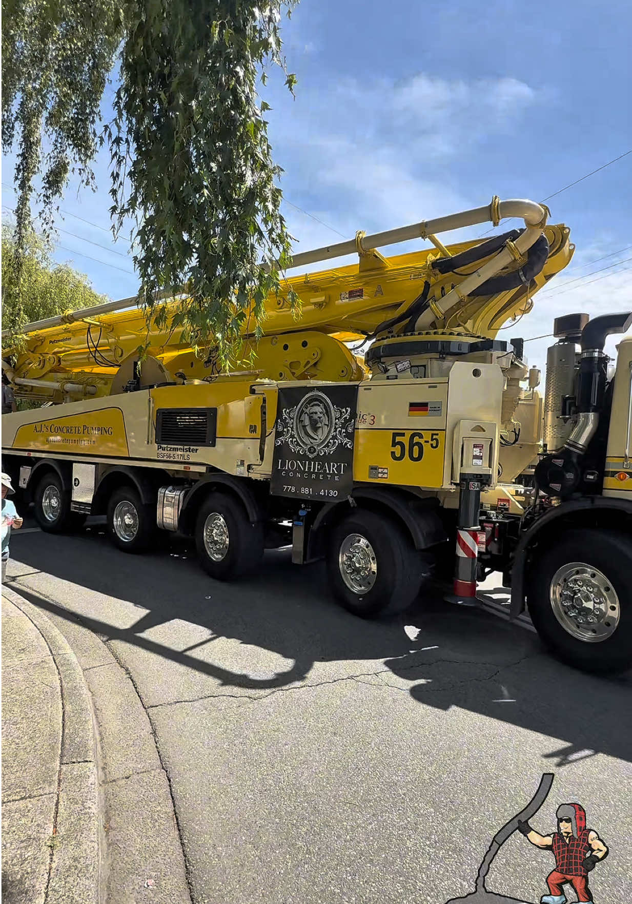 @CDN_Concrete_Pumper