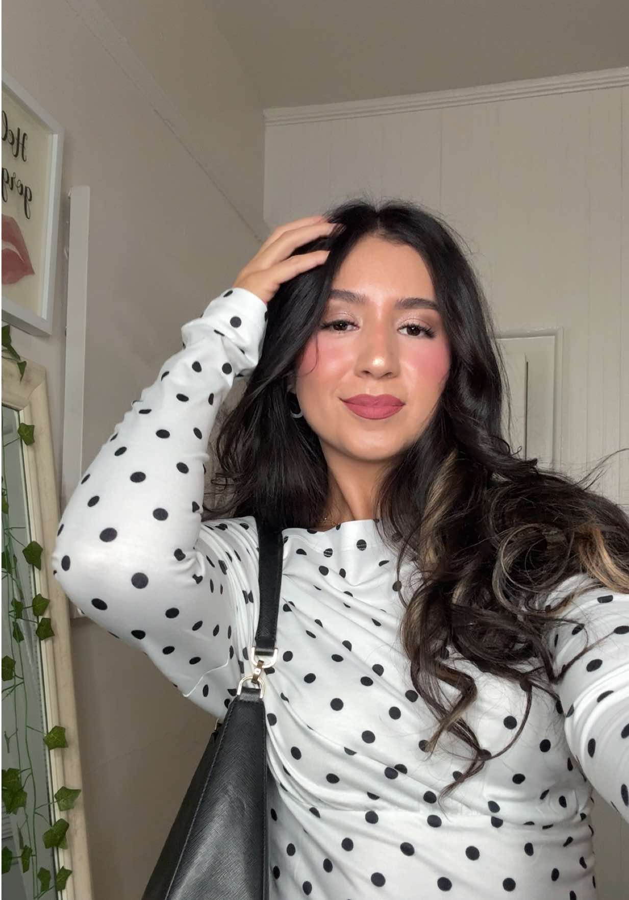 @ᒪIᒪᒪIᗩᑎ ᗷOᑎIᒪᒪᗩ.🦒