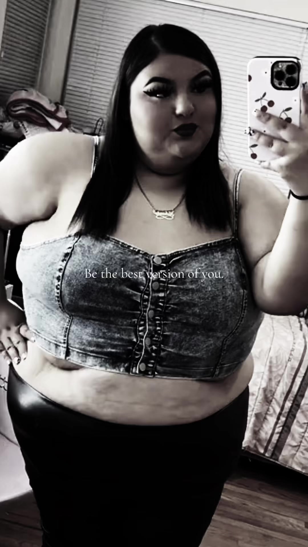 @🪽 . . .