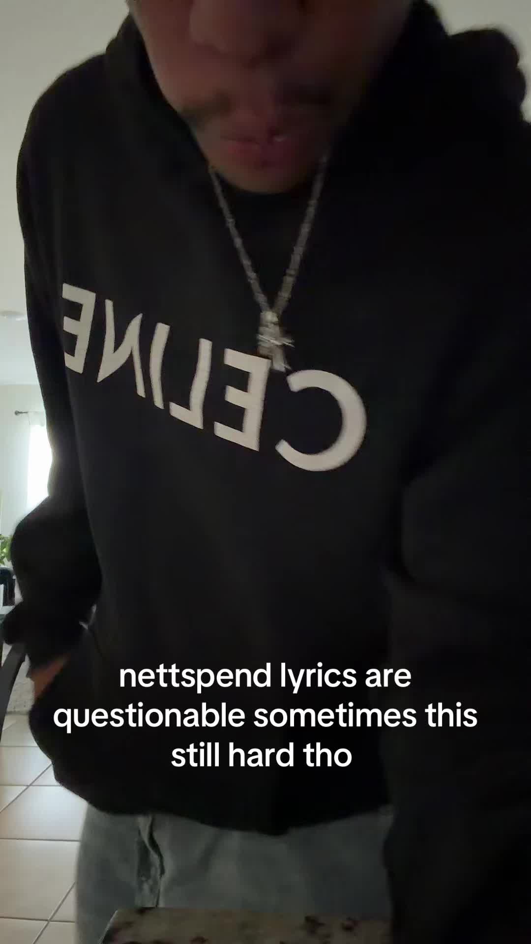 @YJ