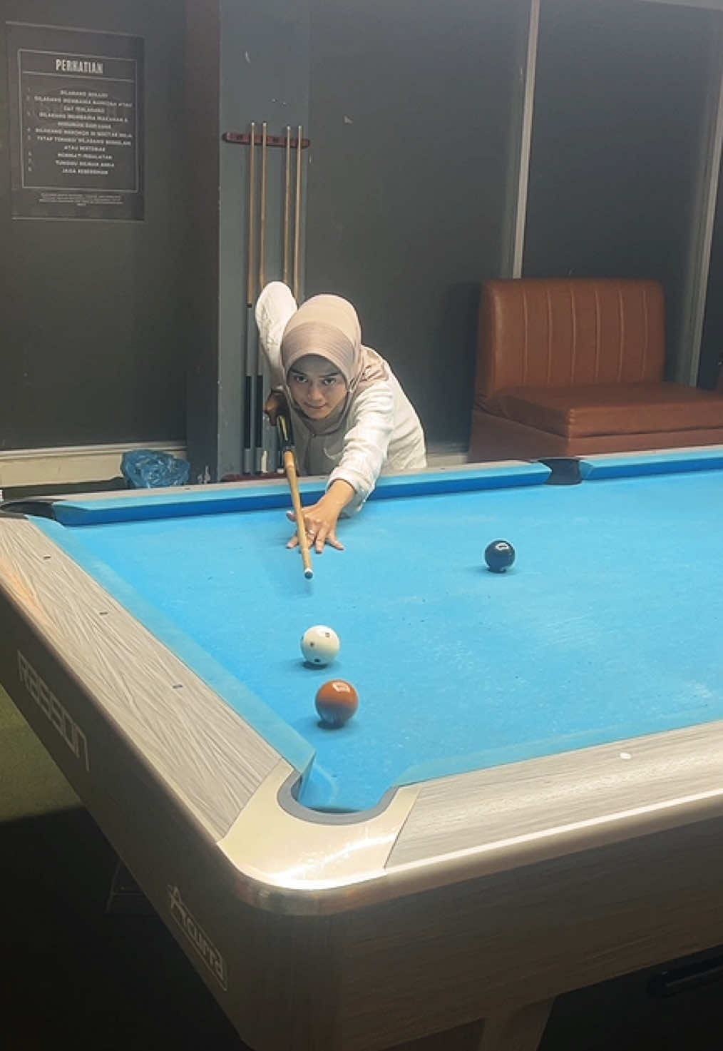 @𝘾𝙚𝙬𝙚 𝘽𝙚𝙧𝙜𝙤 🧕🏼🪄