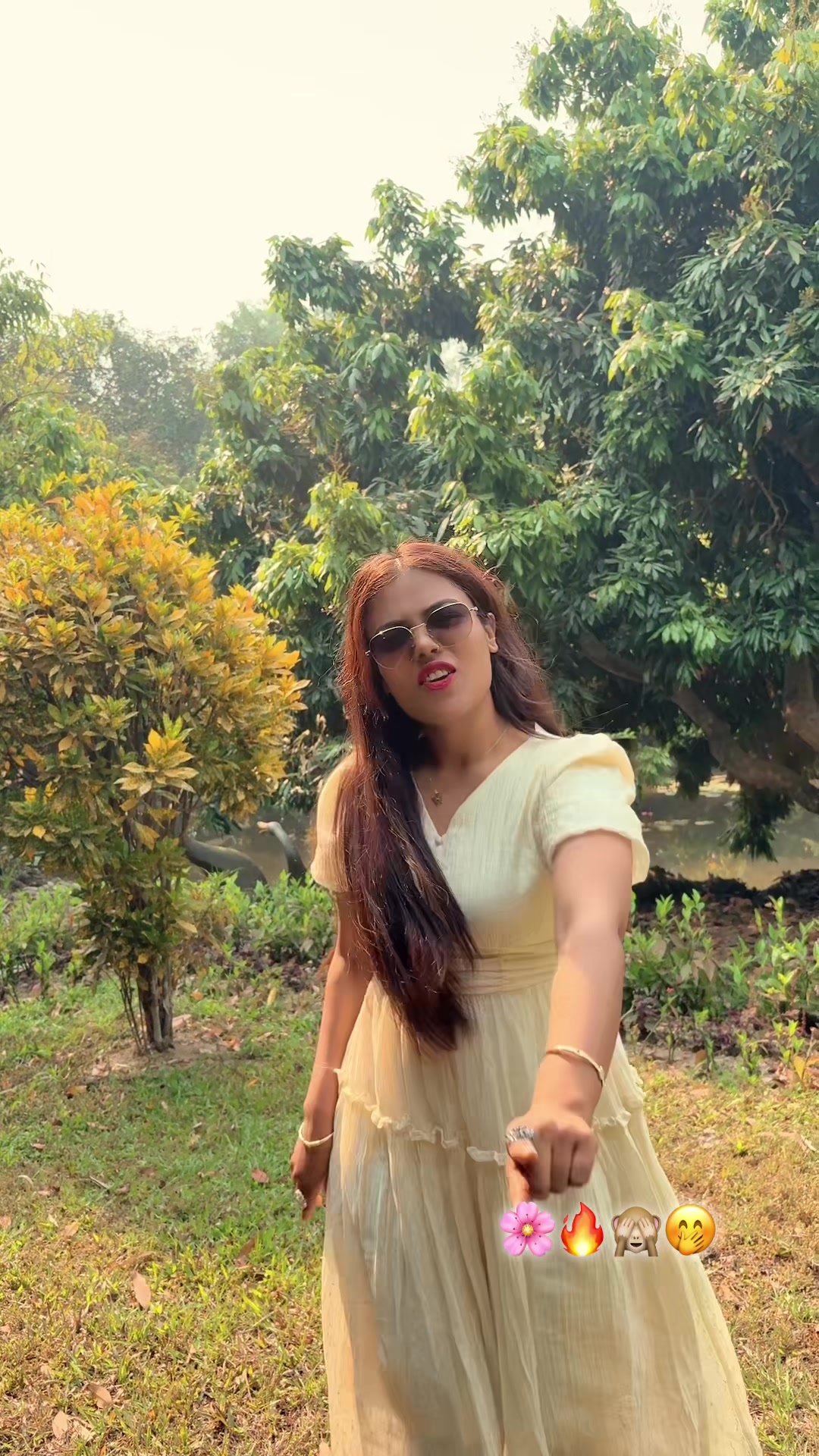 @ANJU MAHATO 🦋🕊️