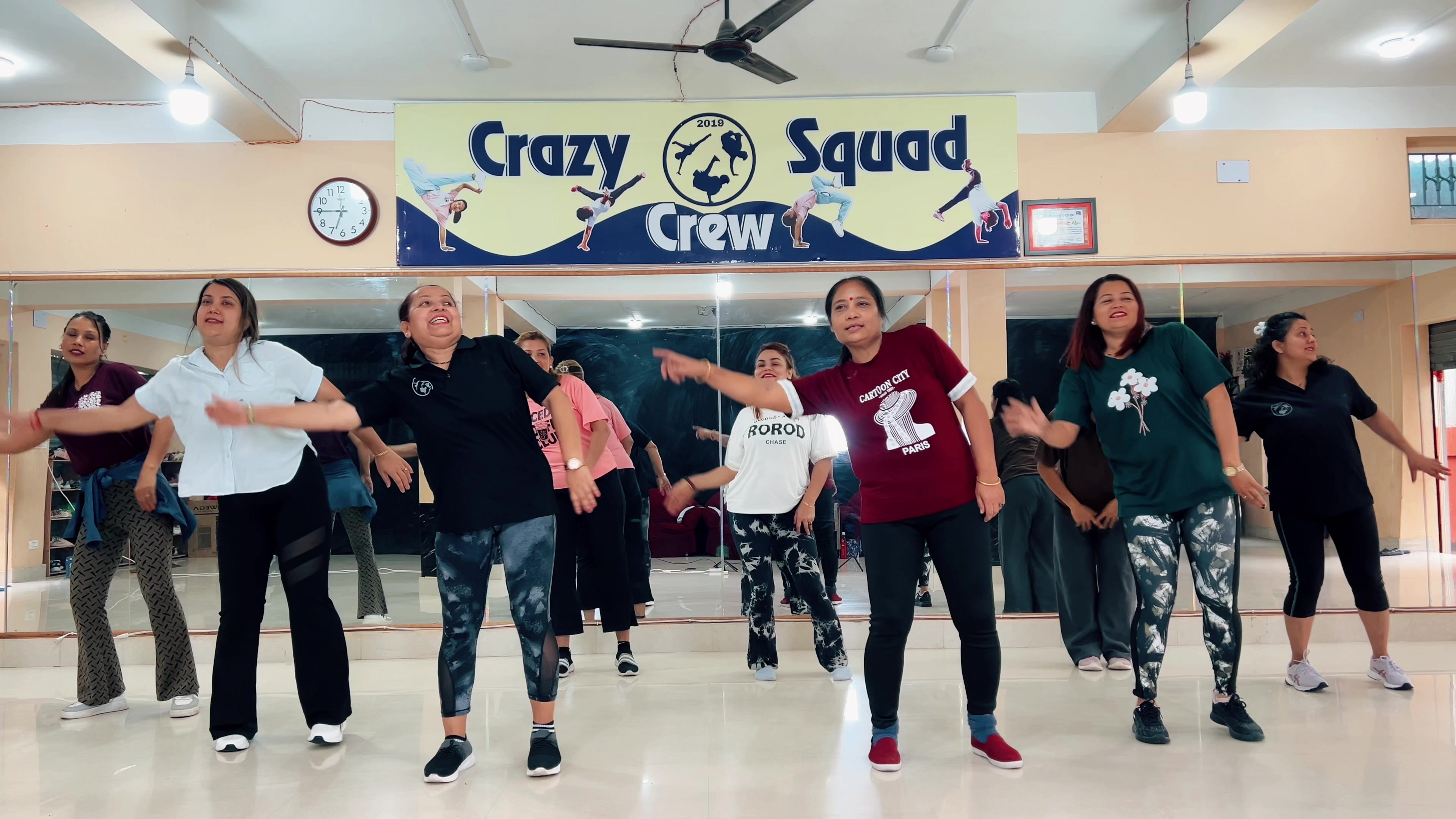 @Crazy Squad Crew