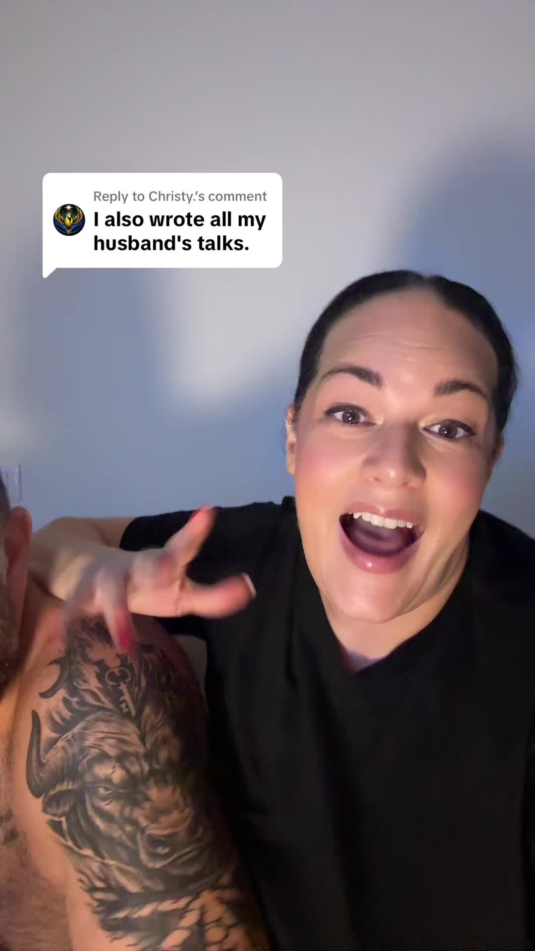 @TheWorldlyWoman