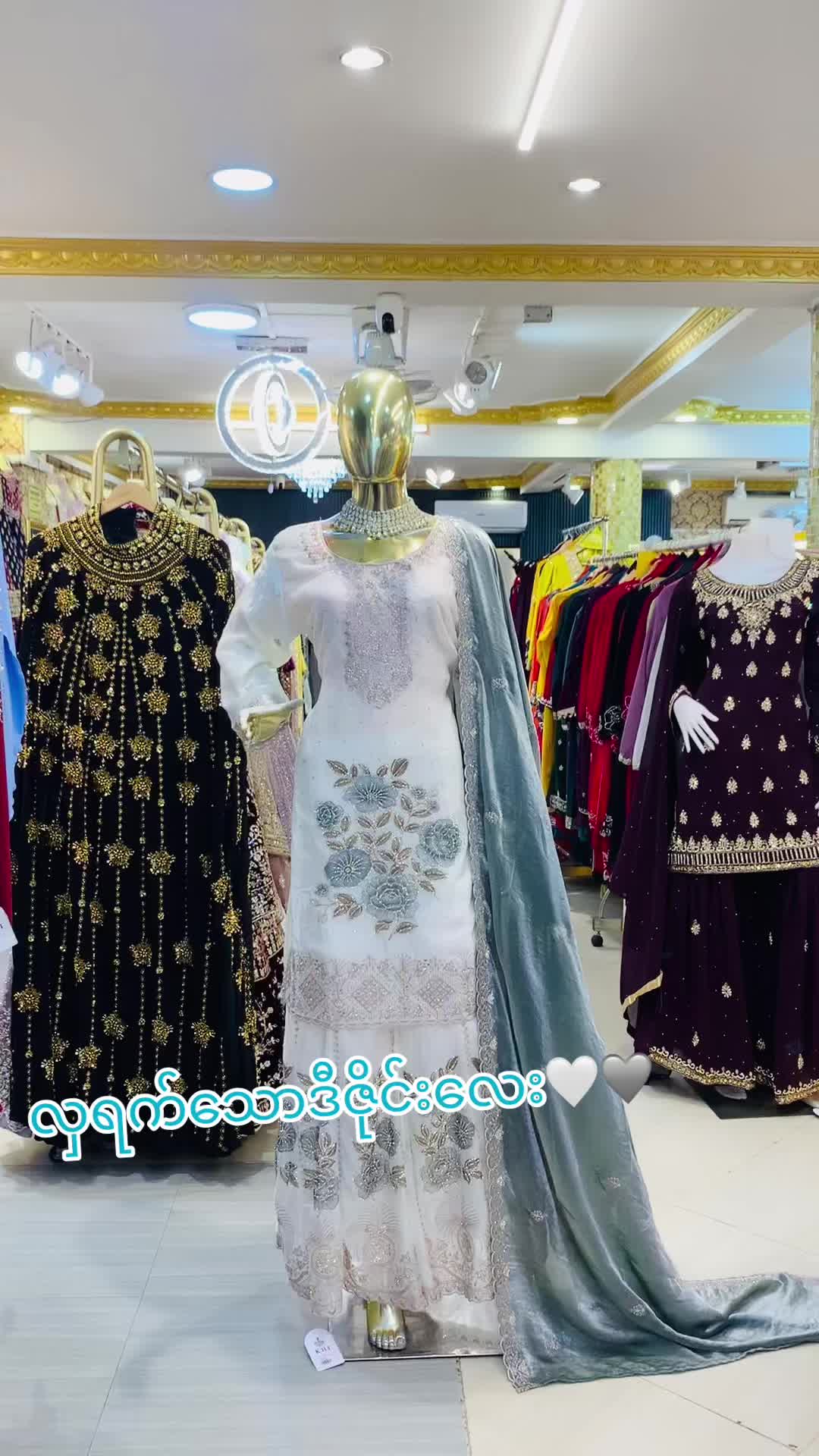 @K H I Pakistan Indian Fashion