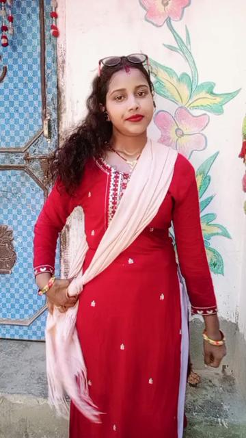 @Saptari♥๏ธ Queen ๐๐๐