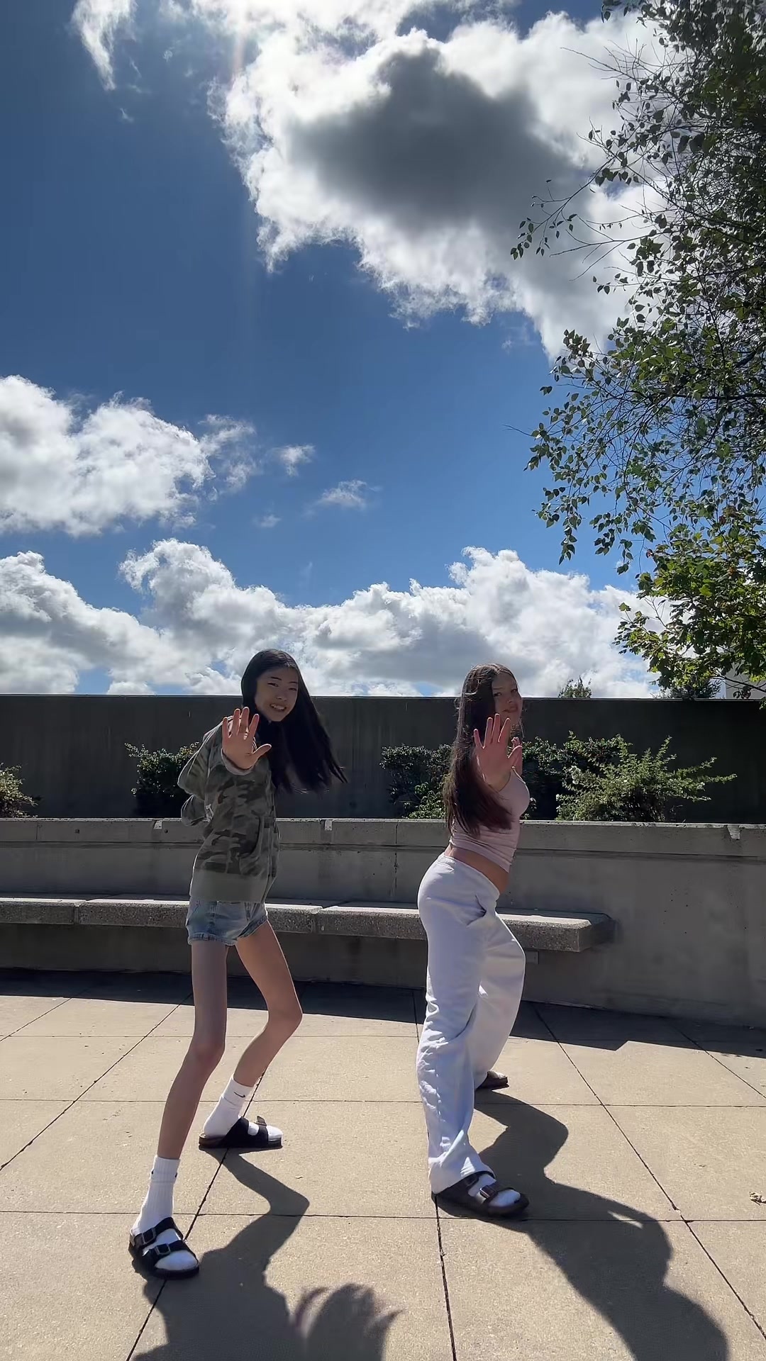 @Tuffela