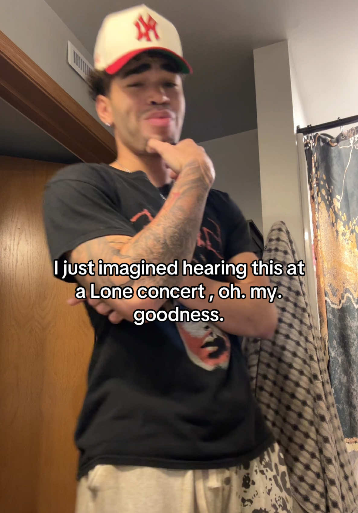 @ant🫯