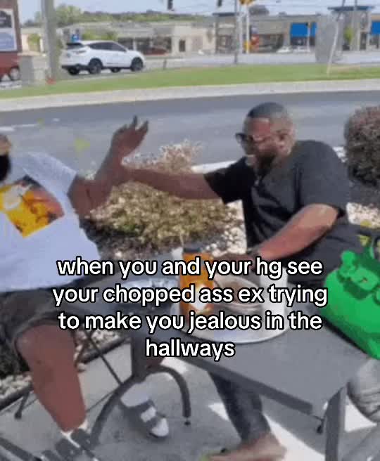 @heyheelbite
