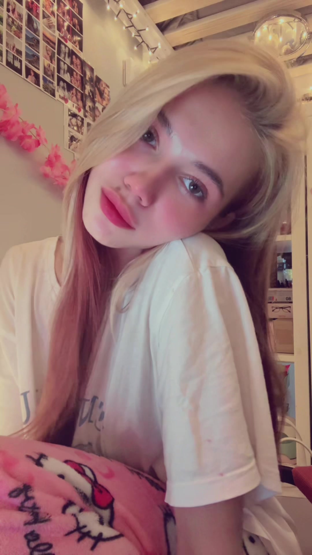@angelika.ash