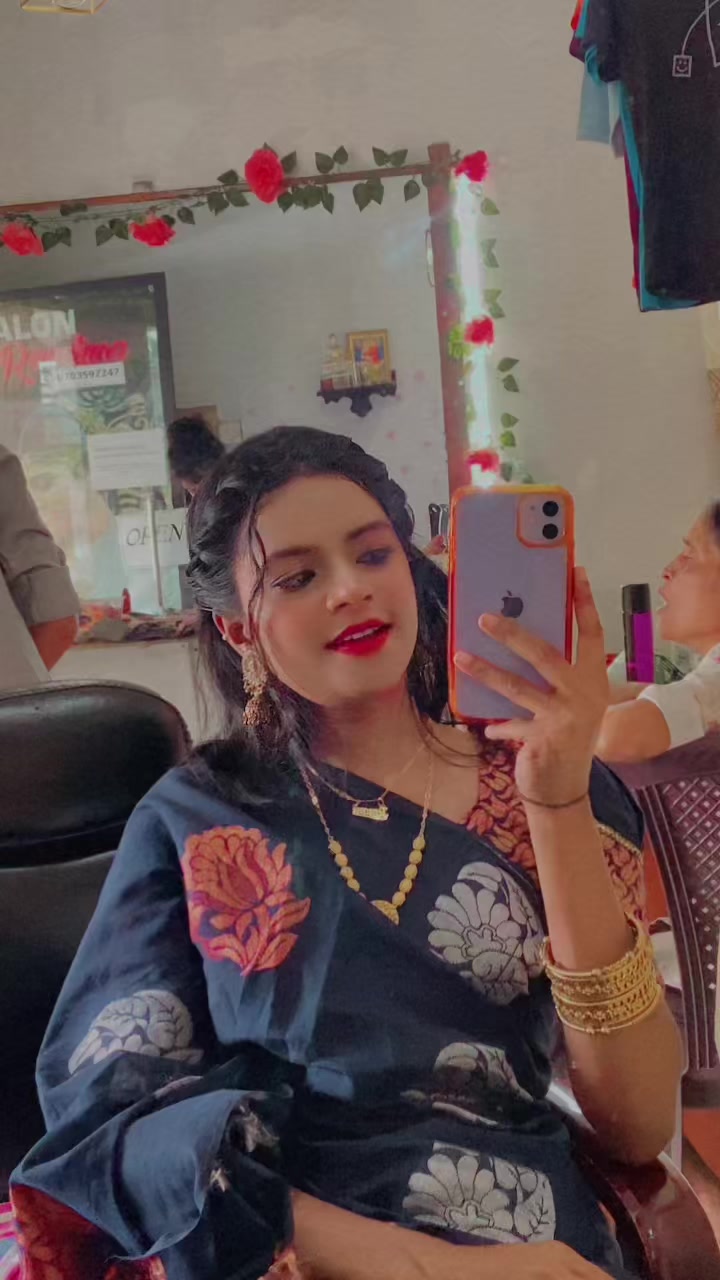 @_janani_