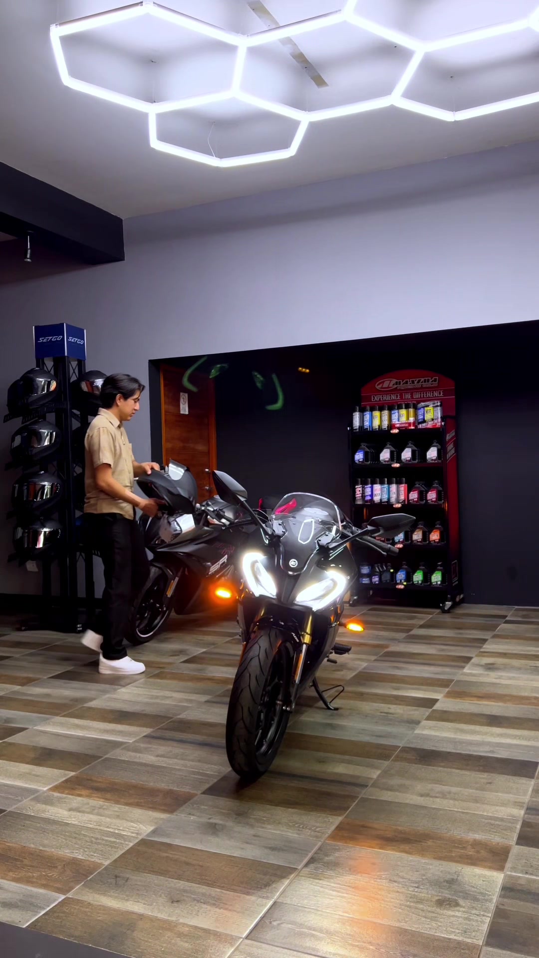 @Oscar Z&uacute;niga | CFMOTO