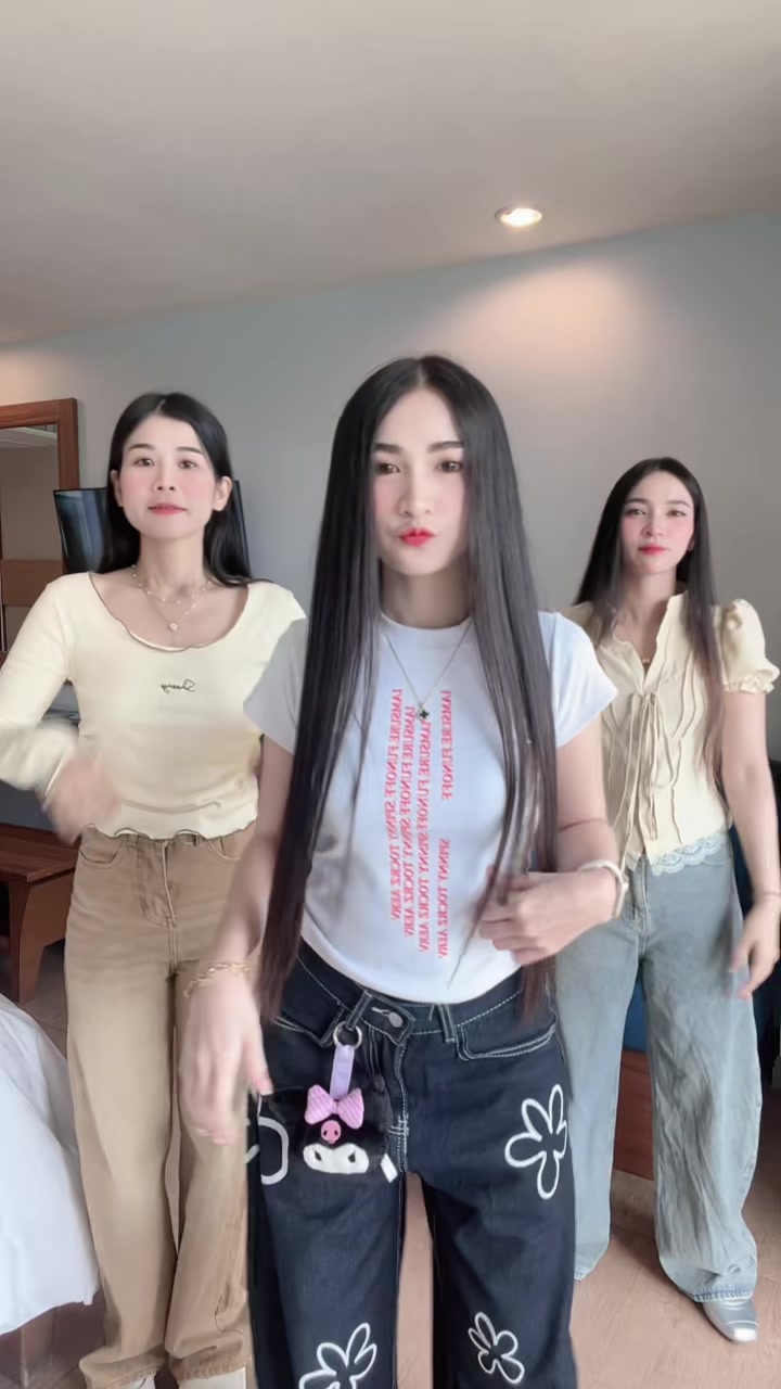 @P ɪ ᴍ M ʏ ♡︎ 🏳️🌈🎧🍒