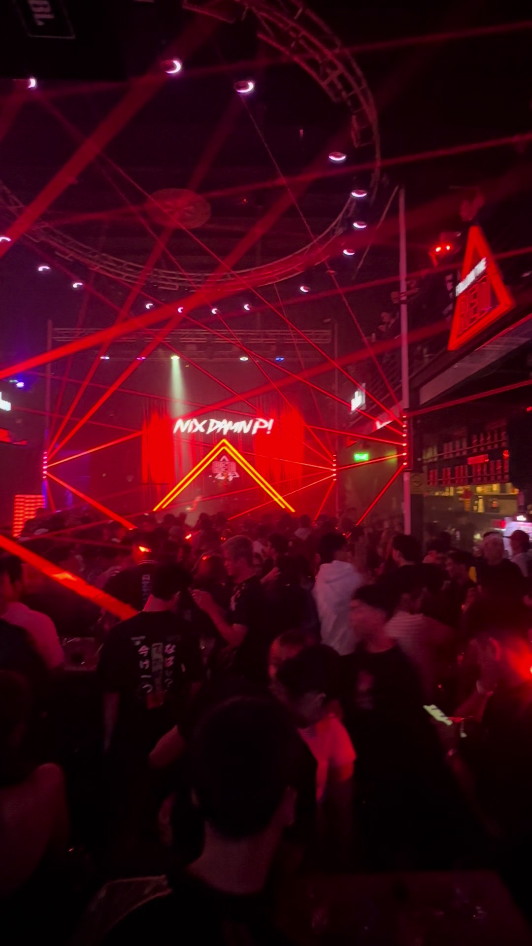 @DD NIGHTCLUB EAST