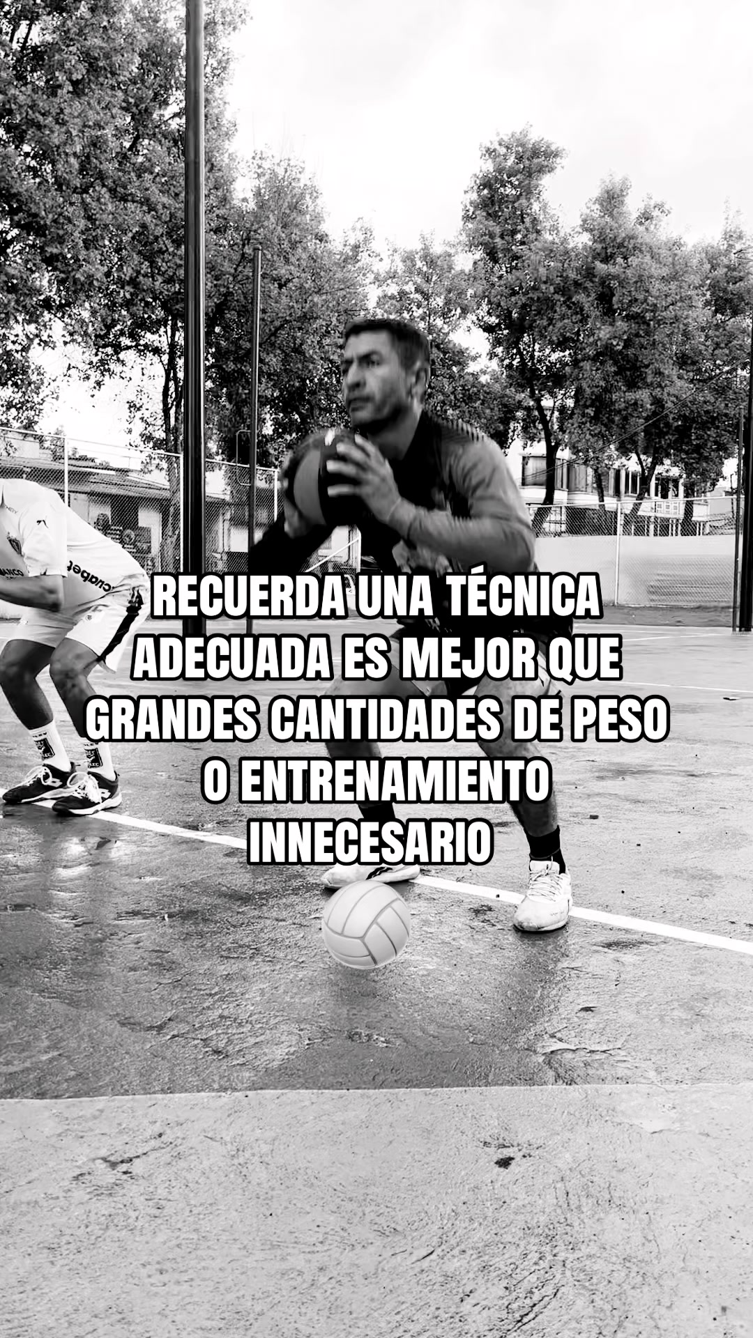 @ECUAVOLEY EL PROFE LUIS