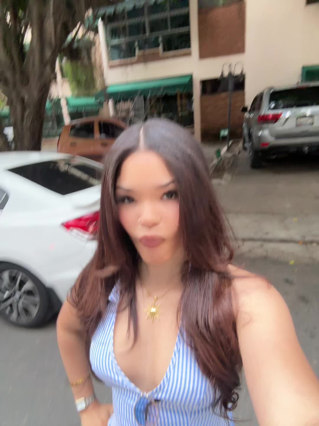 @Carla